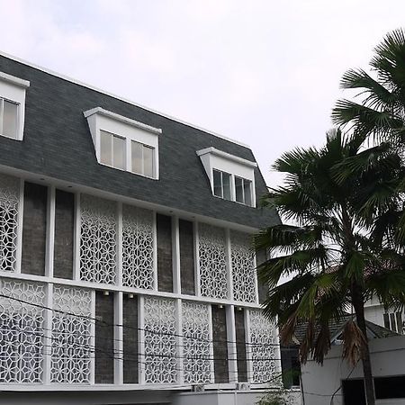 Hotel Mk House Scbd Giacarta Esterno foto